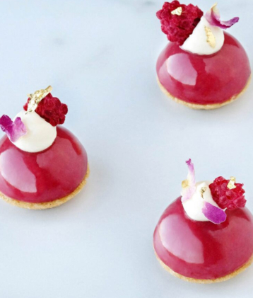 Raspberry Petit Four Portrait